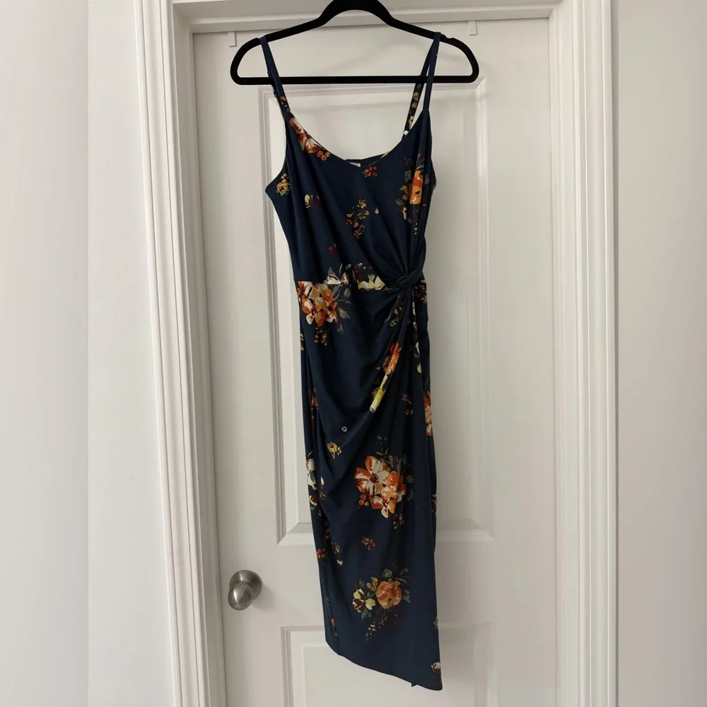 Nine Britton Floral Twist-Front Dress - Picture 3 of 4